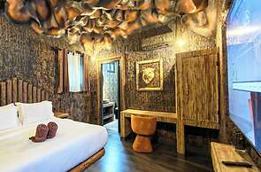 MANJILAND Luxury Pool Villa Pattaya