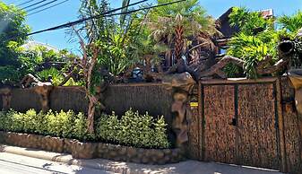 MANJILAND Luxury Pool Villa Pattaya