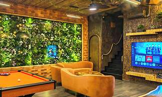 MANJILAND Luxury Pool Villa Pattaya