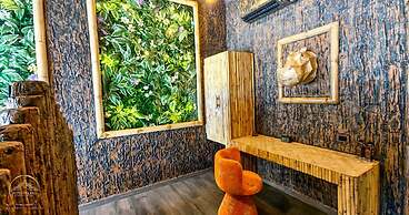 MANJILAND Luxury Pool Villa Pattaya