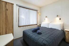 Paradise Palms Caravan park