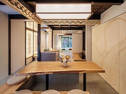Wakaba Machiya House