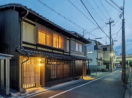 Wakaba Machiya House