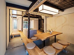 Wakaba Machiya House