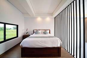 Lunaire Guest House
