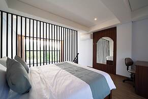 Lunaire Guest House