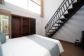 Lunaire Guest House