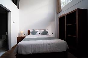 Lunaire Guest House