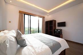 Lunaire Guest House