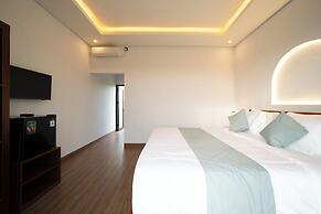 Lunaire Guest House