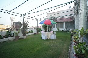 HOTEL SAMRAT INTERNATIONAL