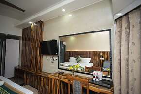 HOTEL SAMRAT INTERNATIONAL