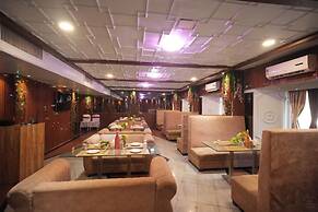 HOTEL SAMRAT INTERNATIONAL