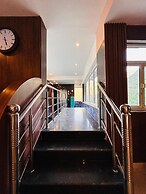 Sach Hotel & Resort Masoori