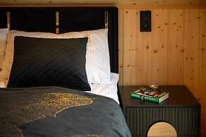 Comfortable Holiday Home, Pool, Sauna, Jacuzzi