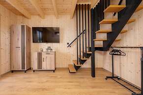 Comfortable Holiday Home, Pool, Sauna, Jacuzzi