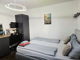 Mariposa Apartments