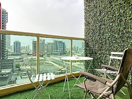2 Bedroom APT in Elite Sports Residence