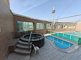 2 Bedroom APT in Elite Sports Residence