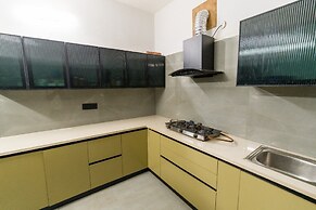 Casa Mog by Meraden
