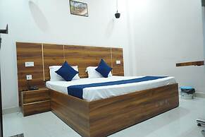 Hotel Kartik