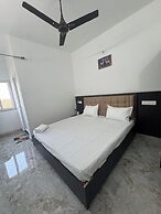 Satyamev Grand Inn