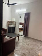 Satyamev Grand Inn