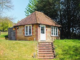 Cowdray Lodge Bed & Breakfast