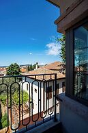 Derya Guest House
