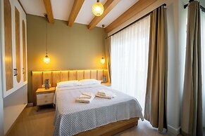 Derya Guest House