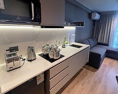 One Manquehue EXC Bright 1BR Apartment