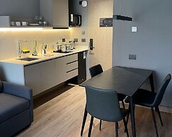 One Manquehue EXC Bright 1BR Apartment