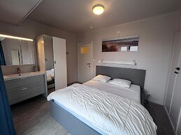 Bright Apartment With Side Sea View