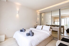 Andros Royal Villa With Private Pool