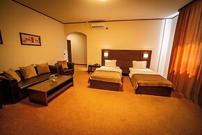 HOTEL AURELIA