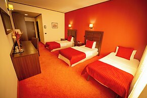 HOTEL AURELIA