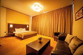 HOTEL AURELIA