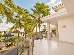 Hotel Lilis Ikvala Radha Canggu