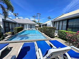 Larnthong Villas