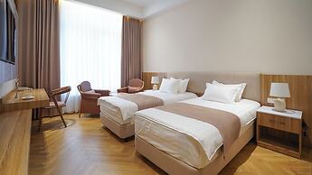 Lumar Tashkent City Hotel