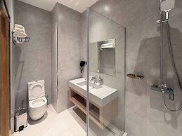 Lumar Tashkent City Hotel