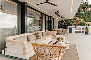 Modern Luxury Villa with Panoramic  View