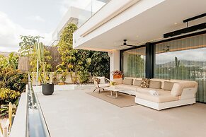 Modern Luxury Villa with Panoramic  View