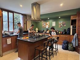 Sereno Hostels