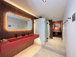 Sereno Hostels