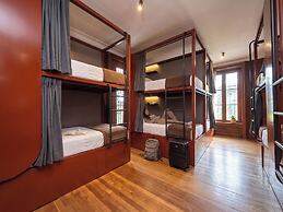 Sereno Hostels
