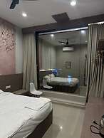 Calicut Restaurant & Rooms