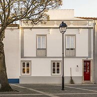 Al Porta Townhouse by Cadenzalux