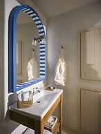 Al Porta Townhouse by Cadenzalux