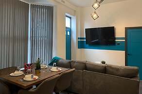 Tudors Spacious Apartments
